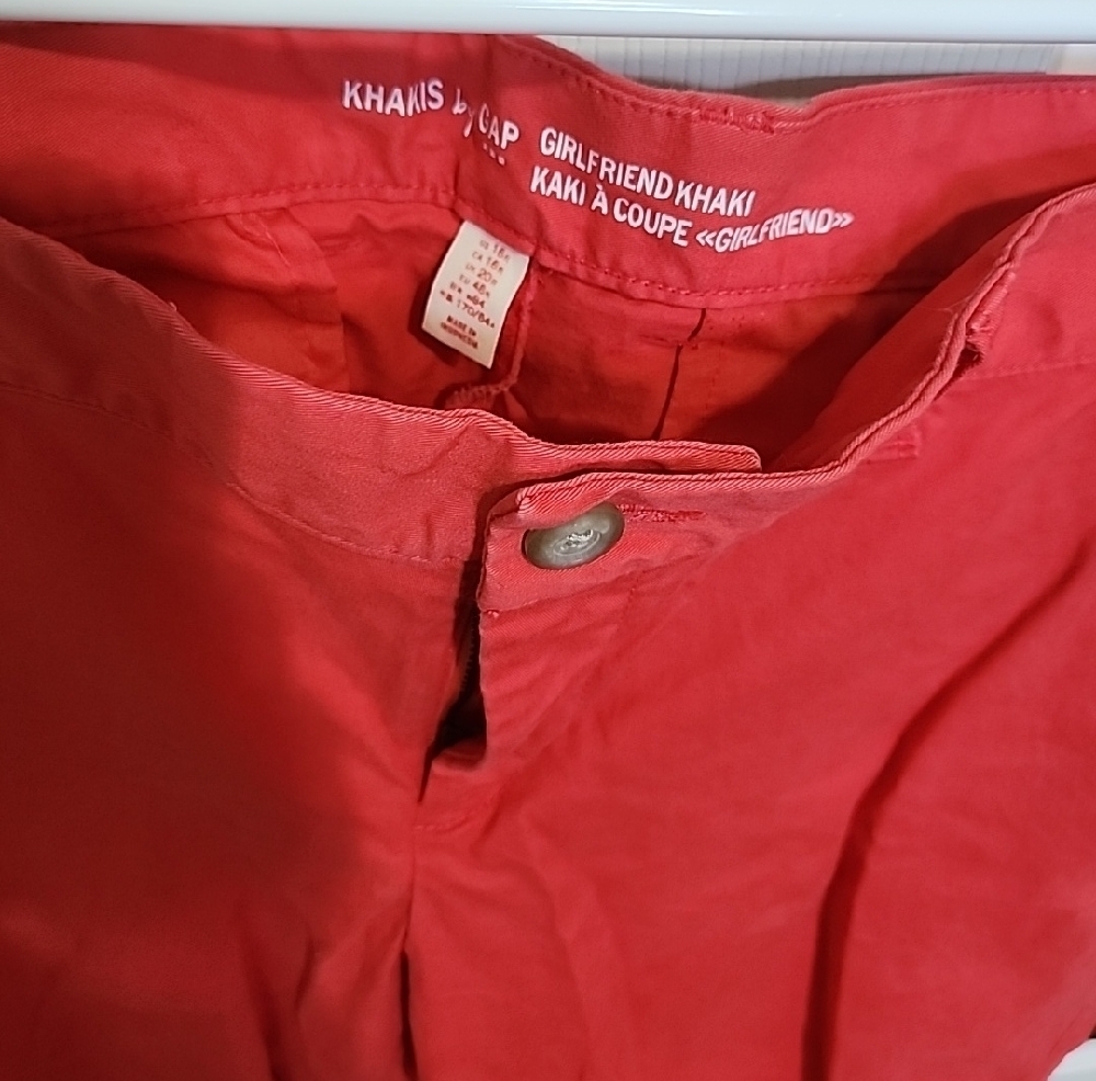Cropped Pants - Picture 2 of 3